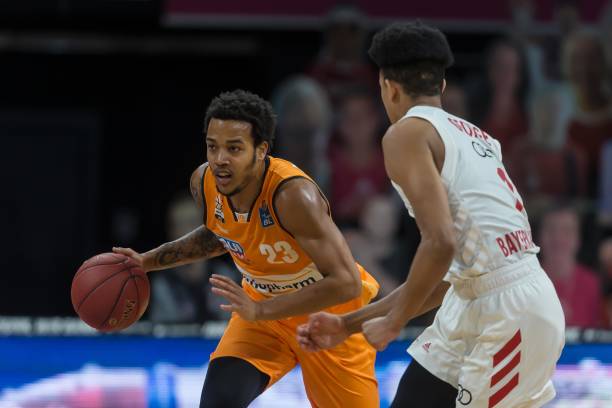 在传球成功 在传球成功