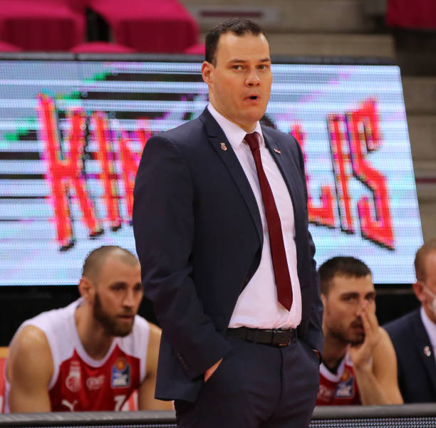 退役潮与出 退役潮与出